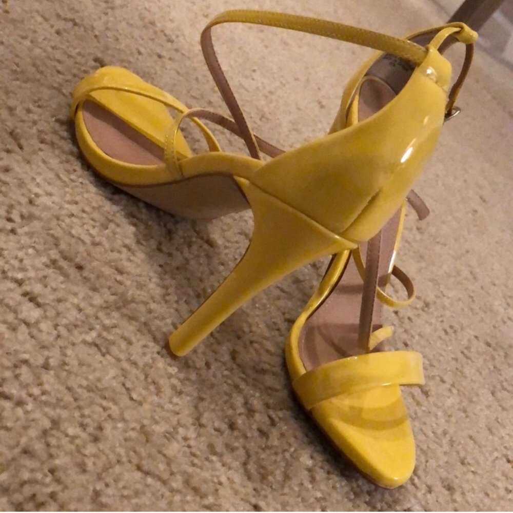 Yellow stilettos